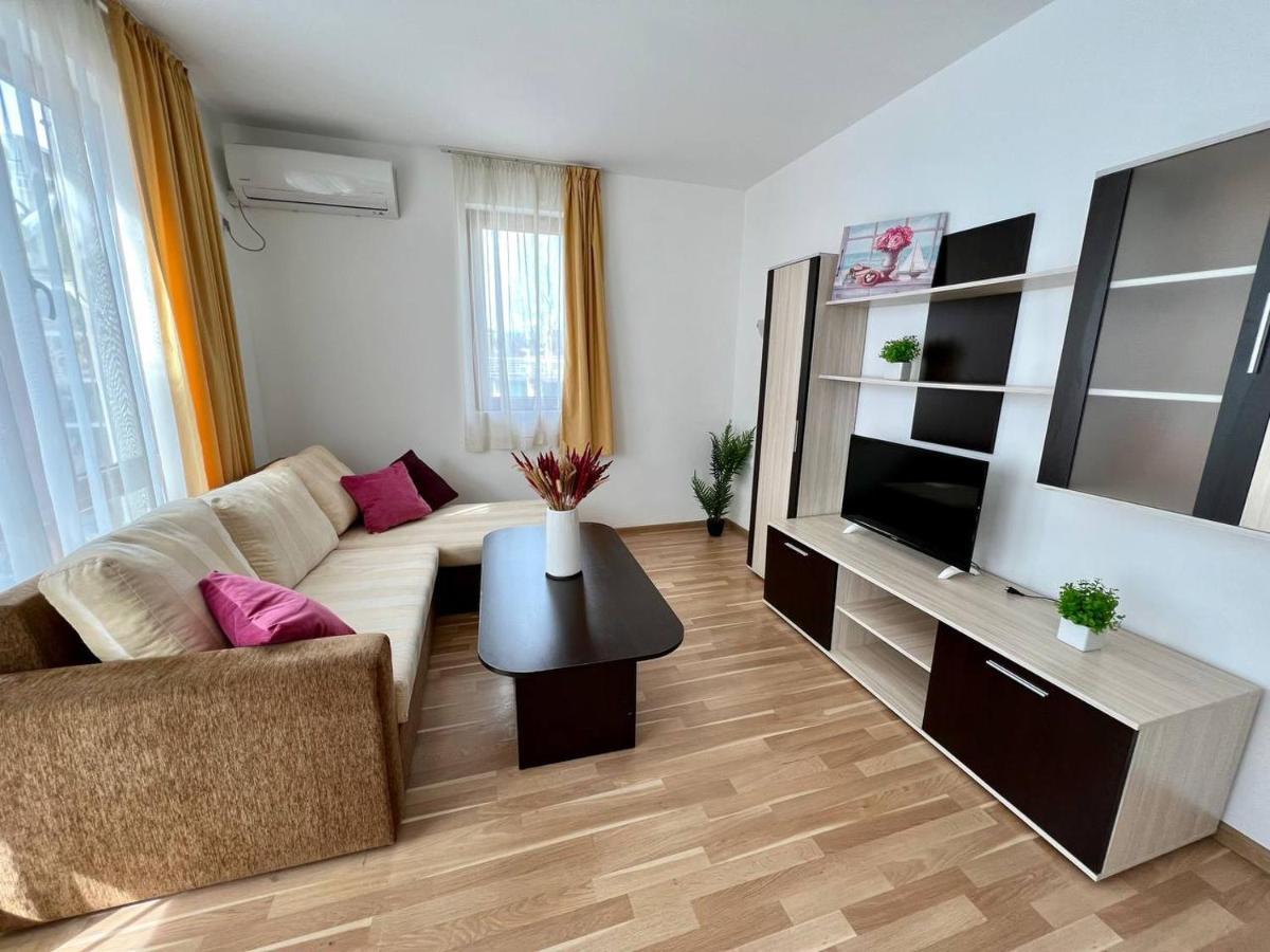 Dkapartments Diamond Bay Slăntjev Brjag Exteriör bild