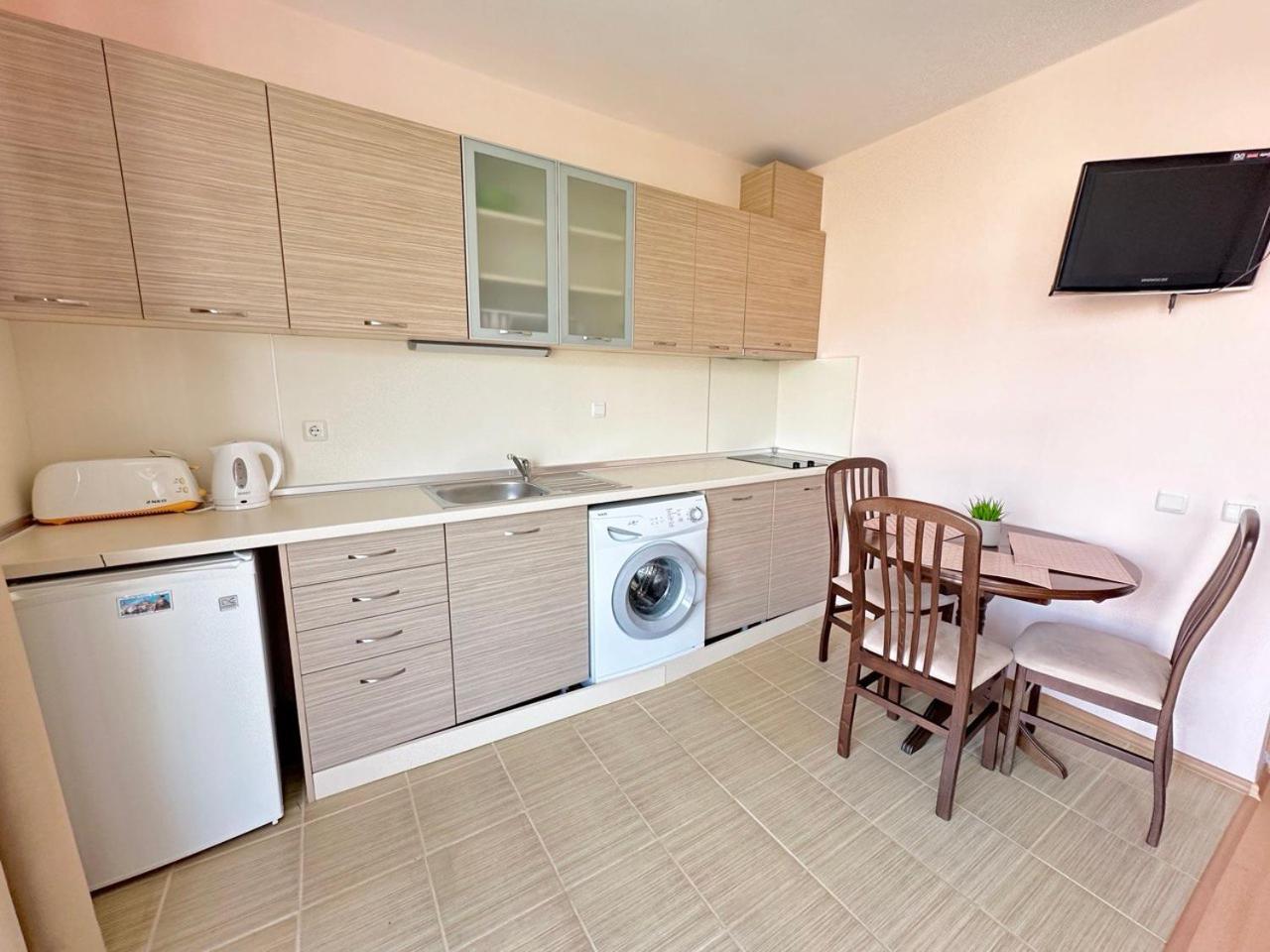 Dkapartments Diamond Bay Slăntjev Brjag Exteriör bild